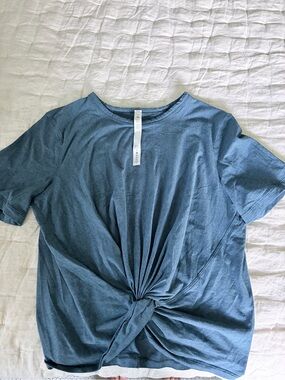 lululemon athletica Twist-Front Short Sleeve Tee in Dusty Blue